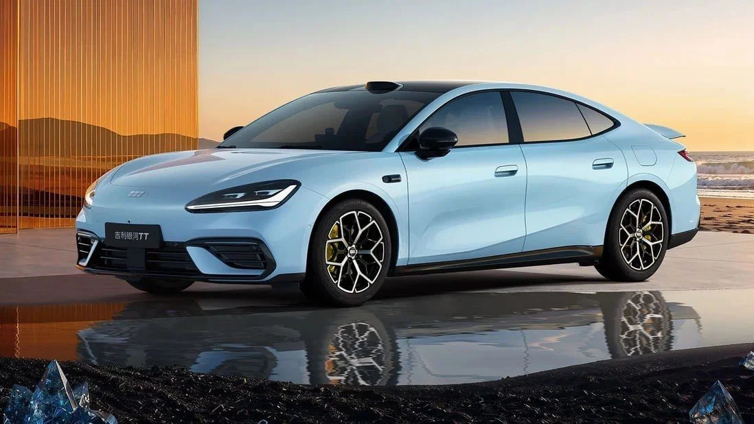 Geely показала убийцу электрического Xiaomi SU7 — новый седан Galaxy TT.