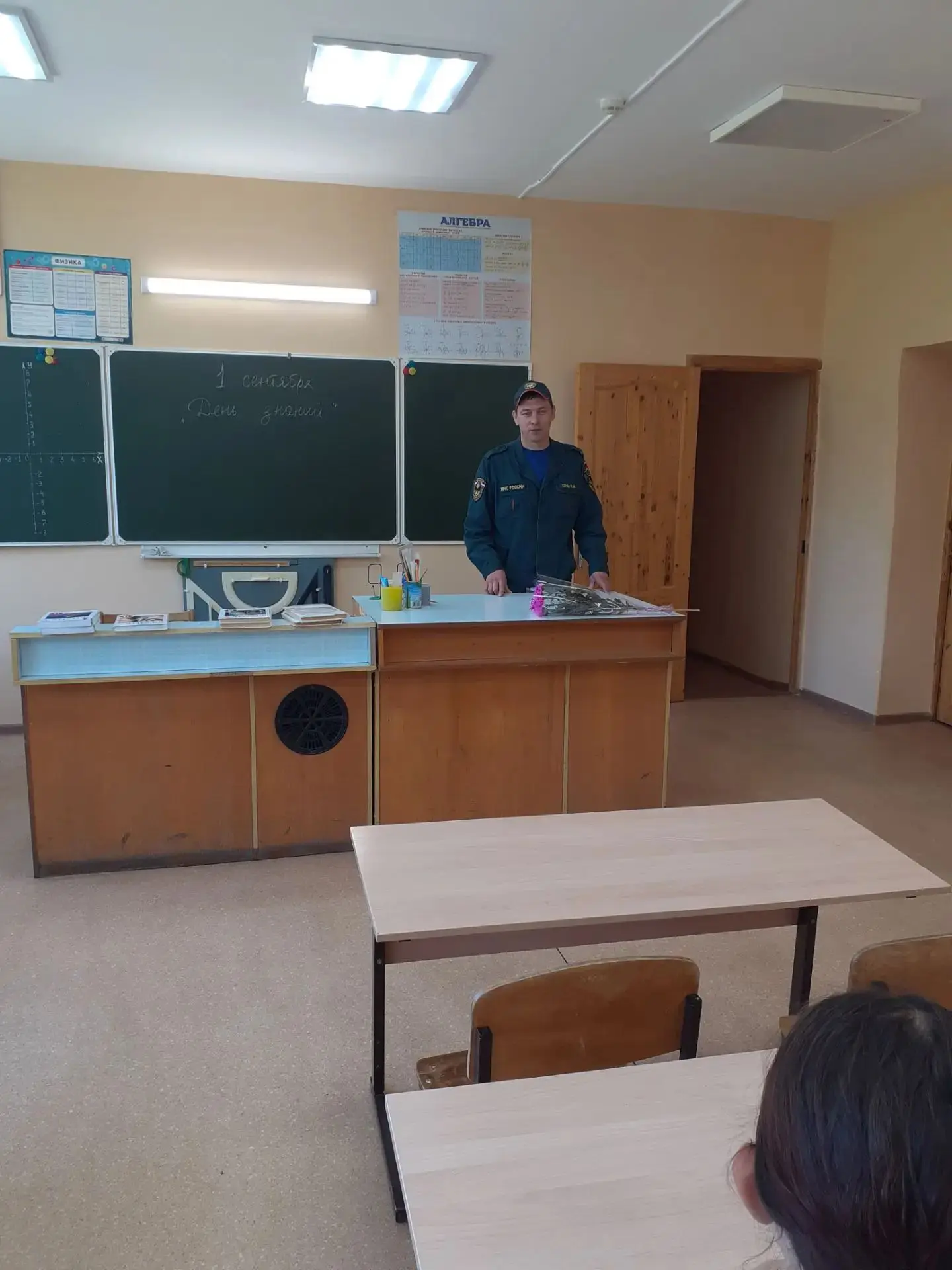 Первый день осени в нашей школе прошел не только празднично, но и максимально полезно. ...
