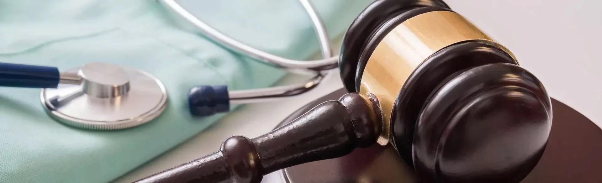 🏥 В Новороссийске возбудили уголовное дело из-за смерти 8-летнего ребёнка в частной клинике  12 мая 