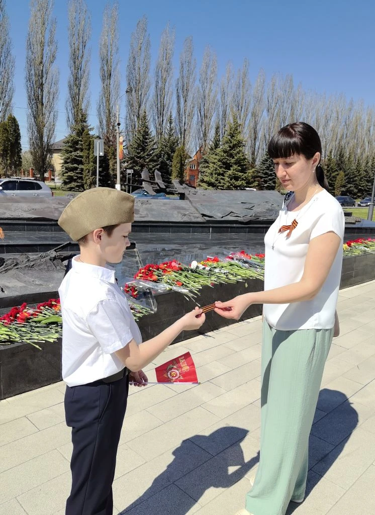 ️🎗️Георгиевская ленточка - символ гордости и воинской славы, великого подвига наших солдат.
Стартов