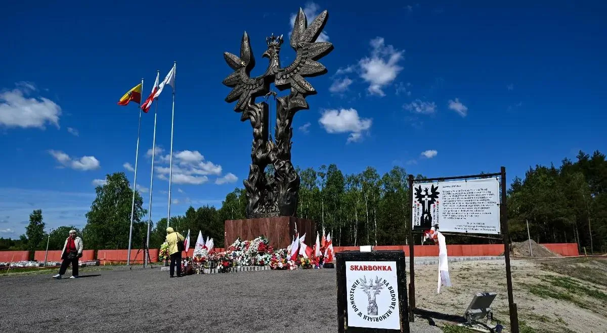 1. Мемориал жертвам Волынской трагедии.