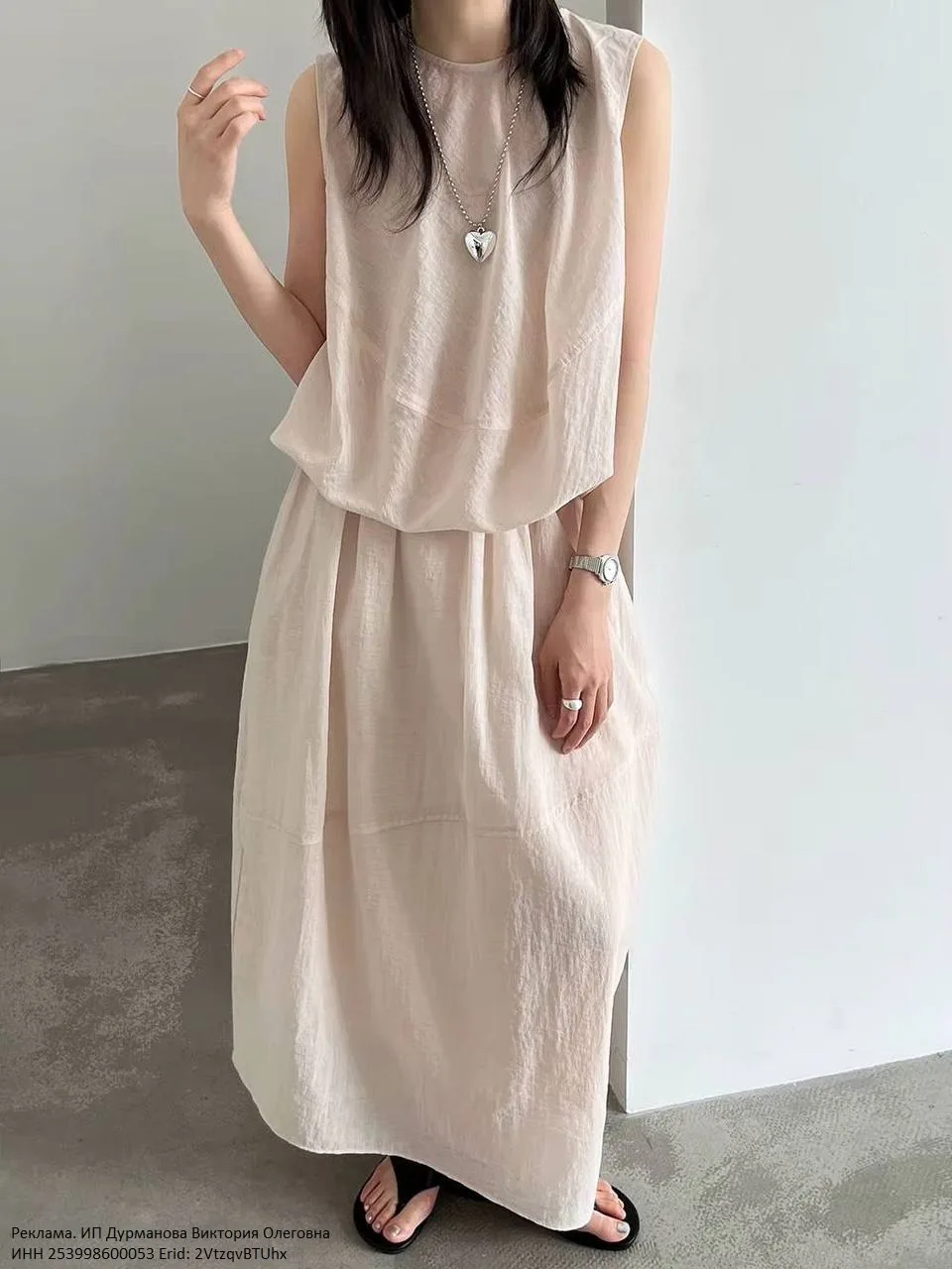Ну как красиво! И кто скажет, что этот костюм с Aliexpress? 

Костюм из лиоцелла, 3300₽. 

Очень над