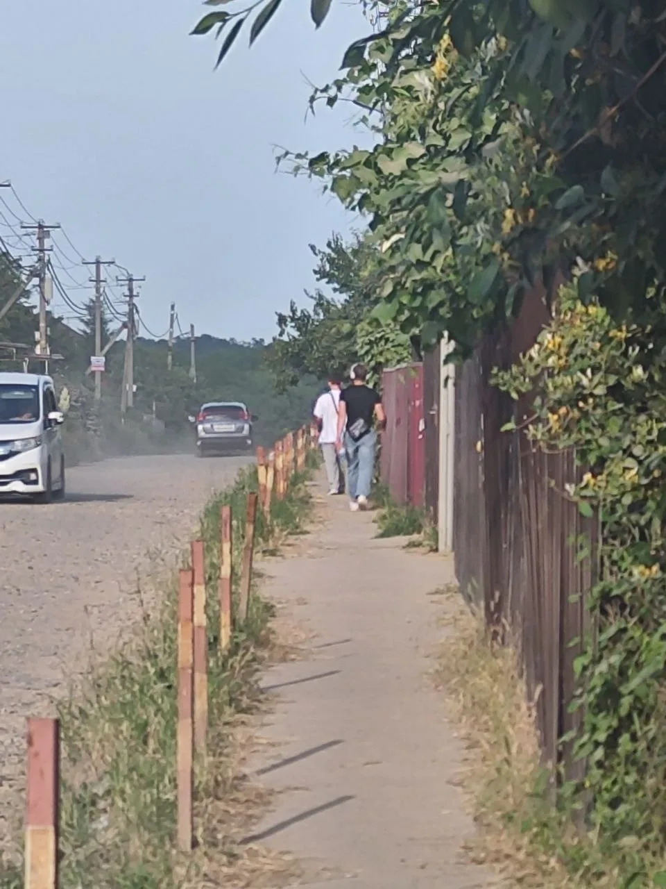 Понравился очень красивый парень : вместе ехали в автобусе на 136а , сели на тюляева ,  вышли вместе