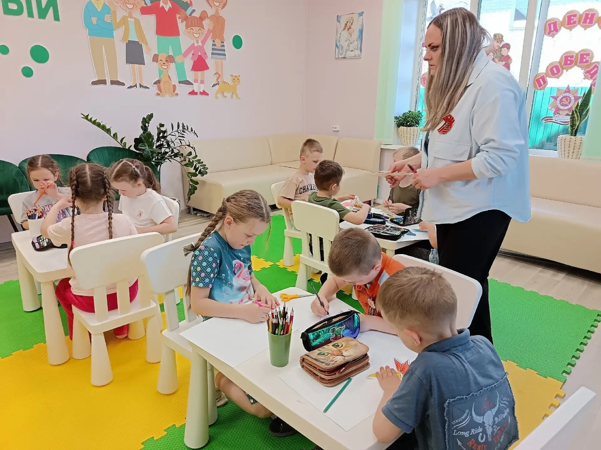Жуковка | Брянская область🏡  🔹 Сегодня в нашем кружке «Рукоделкино» царила особая атмосфера: ребята 