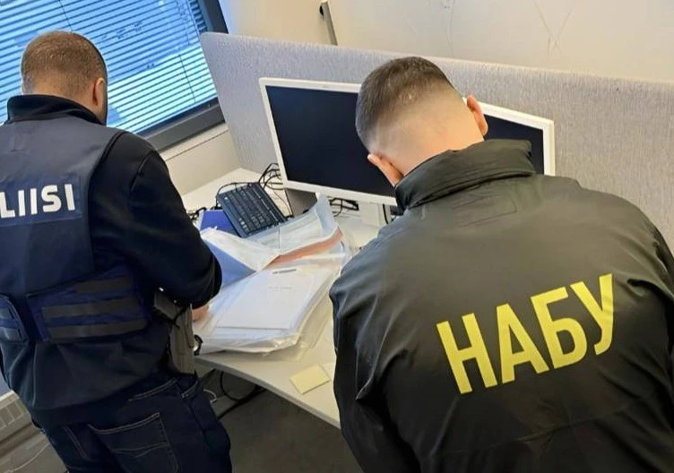 Слуги воровства: банда Зеленского в Раде может уничтожить НАБУ
