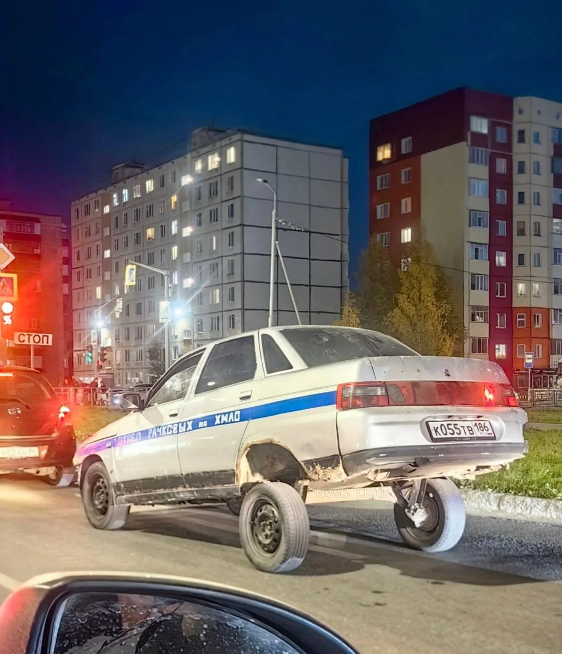 Какие машины только не встретишь в городе 🫣