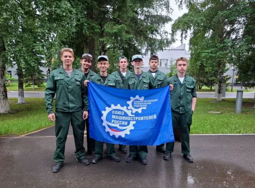 Студенты колледжа СФ УУНиТ из группы 4МПРО11 сейчас на практике в Уфе на базе нашего кл...