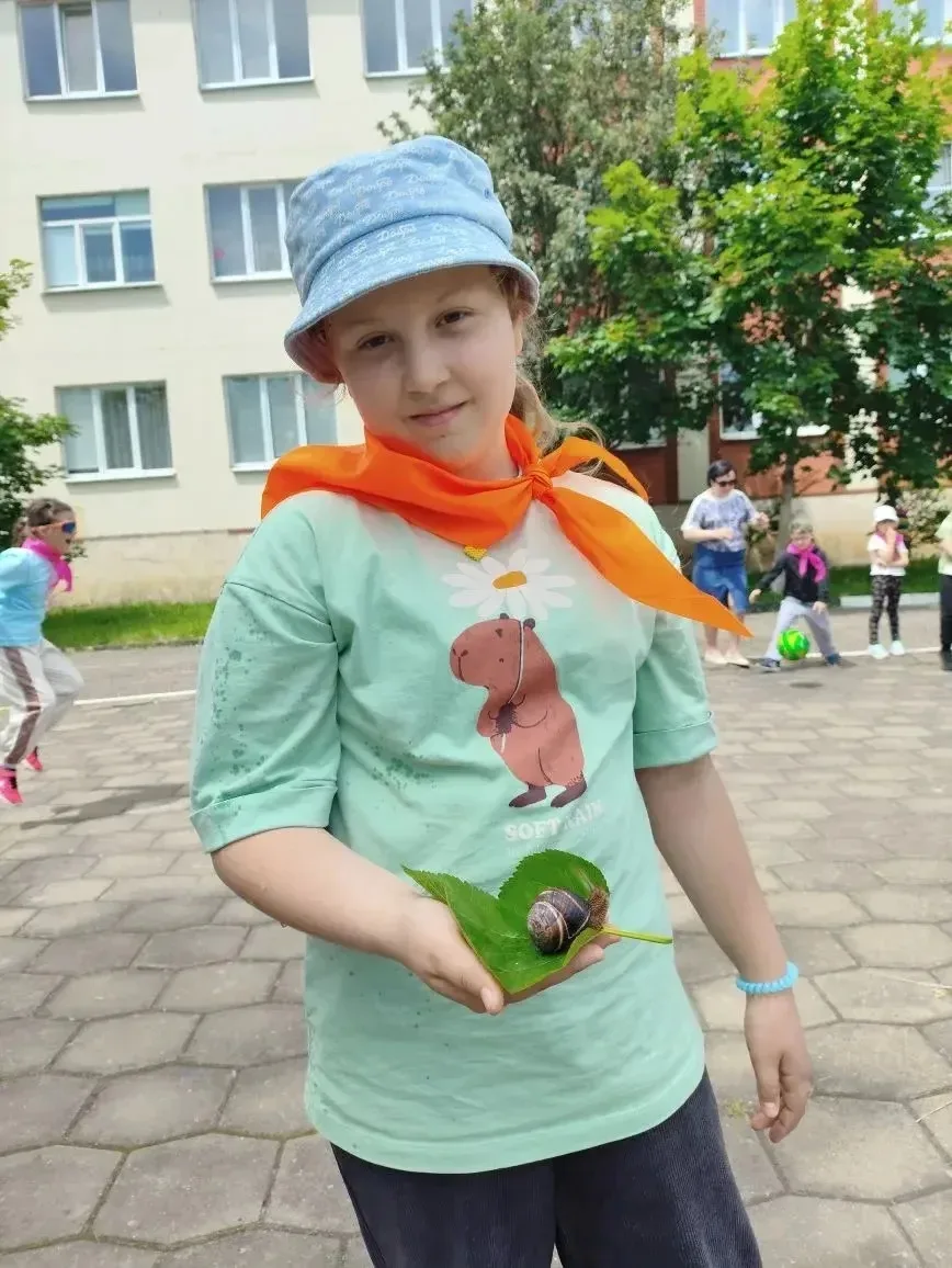 День 5. 5 июня- Всемирный день окружающей среды. В гости ко 2 отряду приходили библиоте...