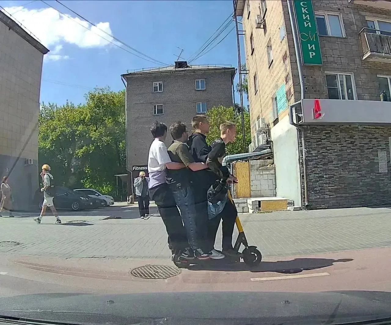 🙃 Самокатчикам приготовиться: в Москве пройдёт масштабный рейд Госавтоинспекции.