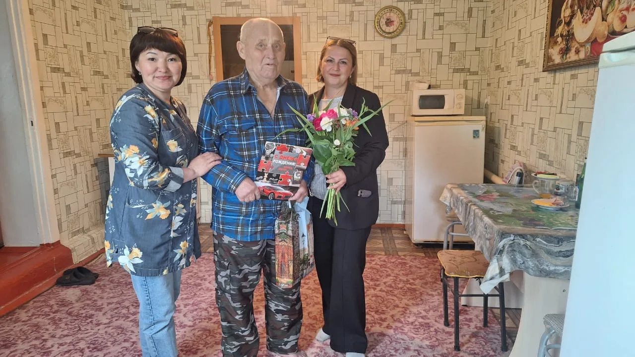 Сегодня свой 90-летний юбилей отмечает уважаемый и замечательный человек нашего села- С...