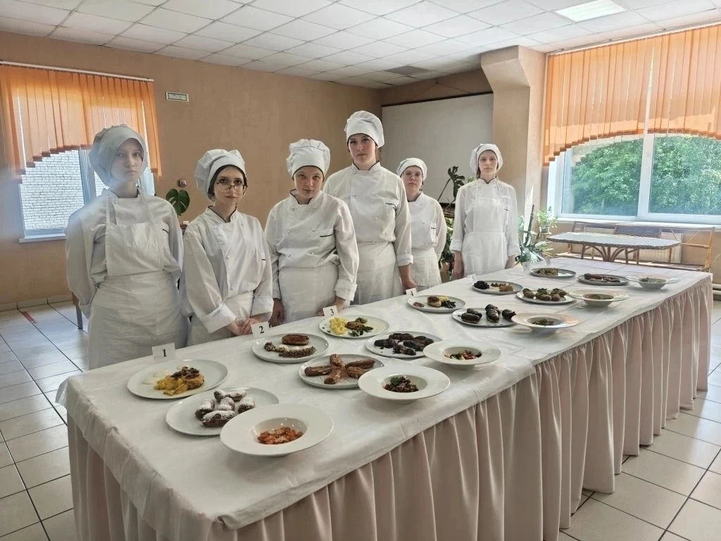 ✅В период с 3 по 5 июня выпускная группа филиала Дедовичского многопрофильного техникум...