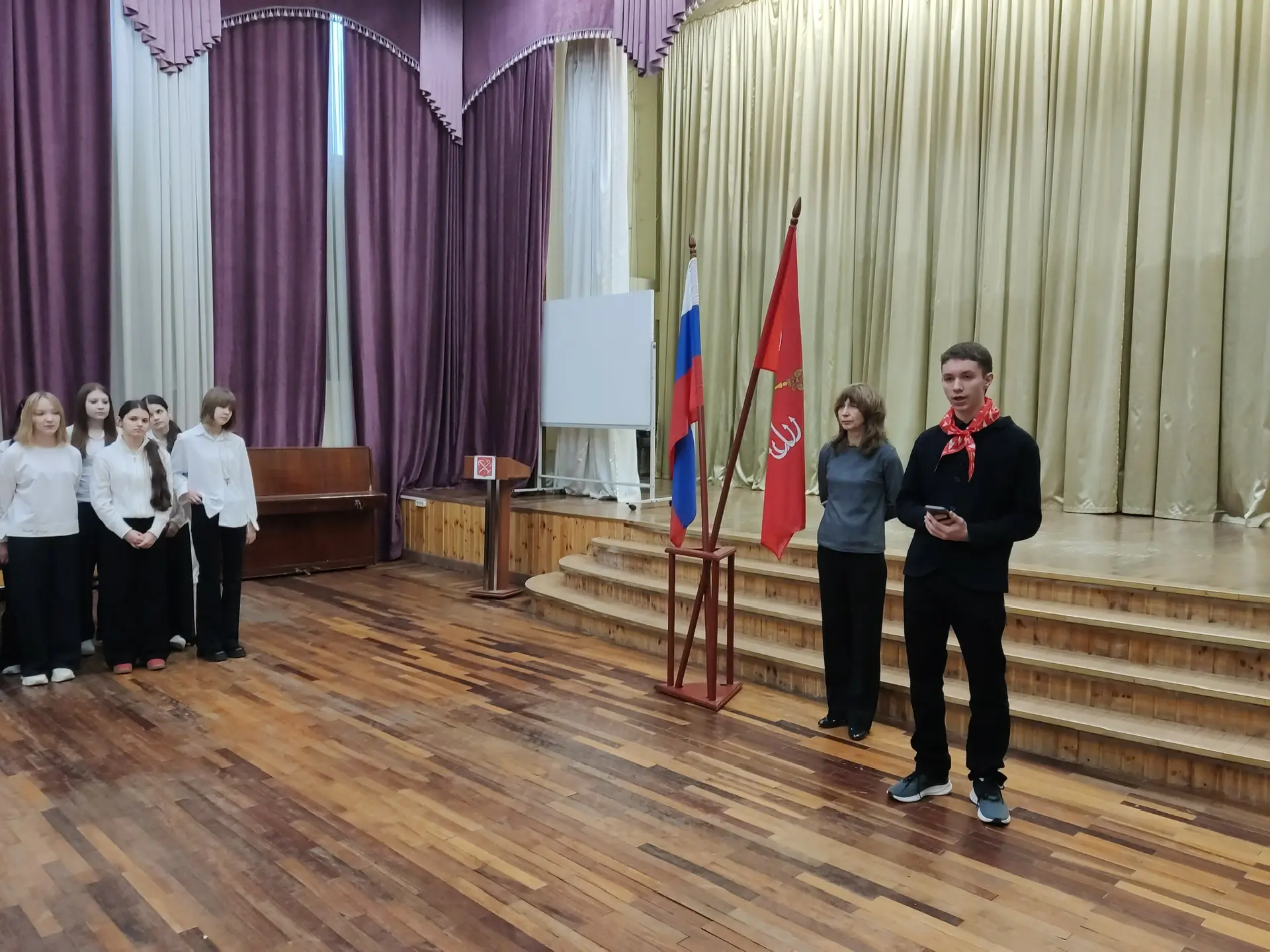 🇷🇺НАЧАЛО НОВОЙ УЧЕБНОЙ НЕДЕЛИ🇷🇺 02 марта 2026 г. еженедельная стартовая линейка была проведена для у