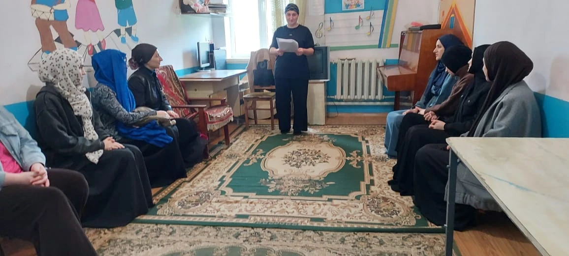 Воспитатель первой младшей группы детского сада "Алёнушка" Гашимова Заира Рахмановна провела родител