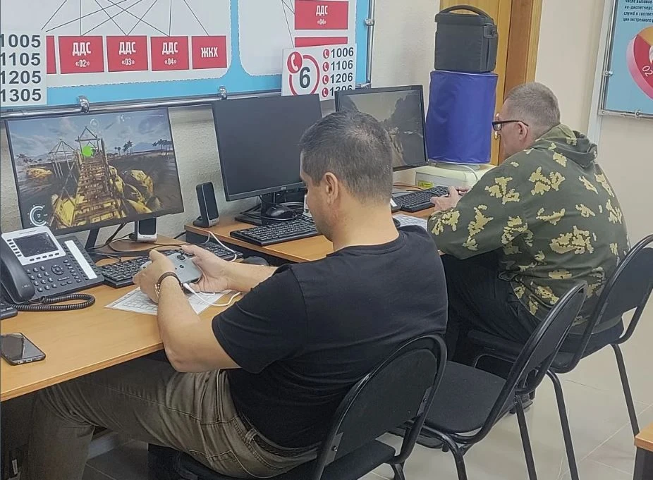 Амурские охотоведы прошли курсы операторов беспилотников. Теперь они могут управлять дронами вполне 