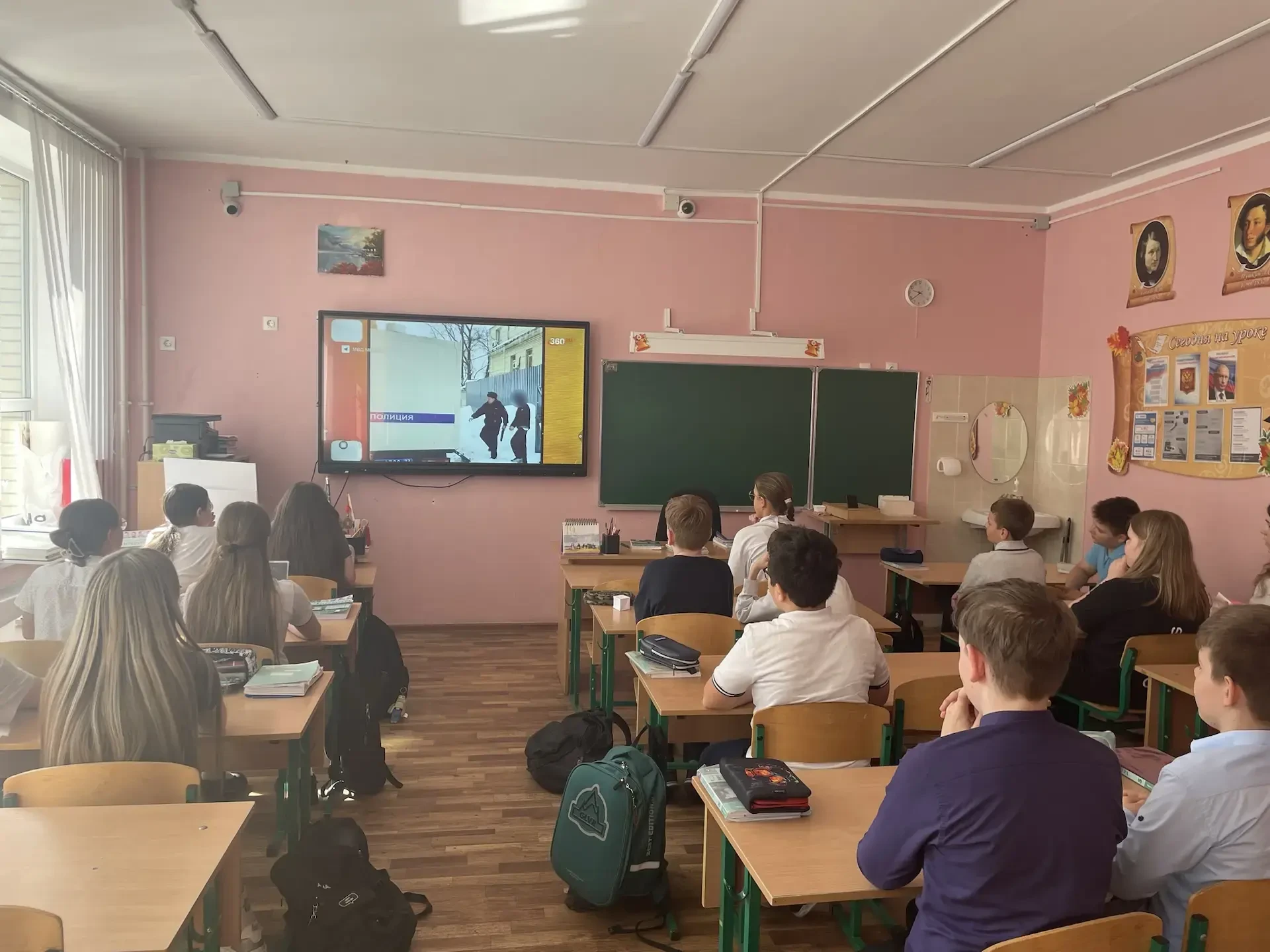 «Прокурор говорит»: Знания — лучшая защита против правонарушений   В рамках классных часов ученики н