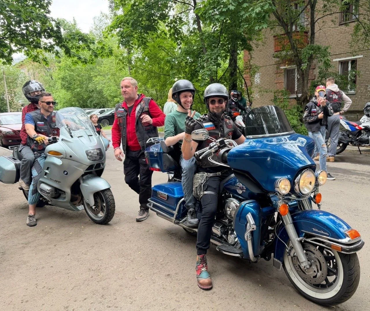 🏍 Ничего более брутального и одновременно милого вы сегодня уже не увидите. В гости к ...