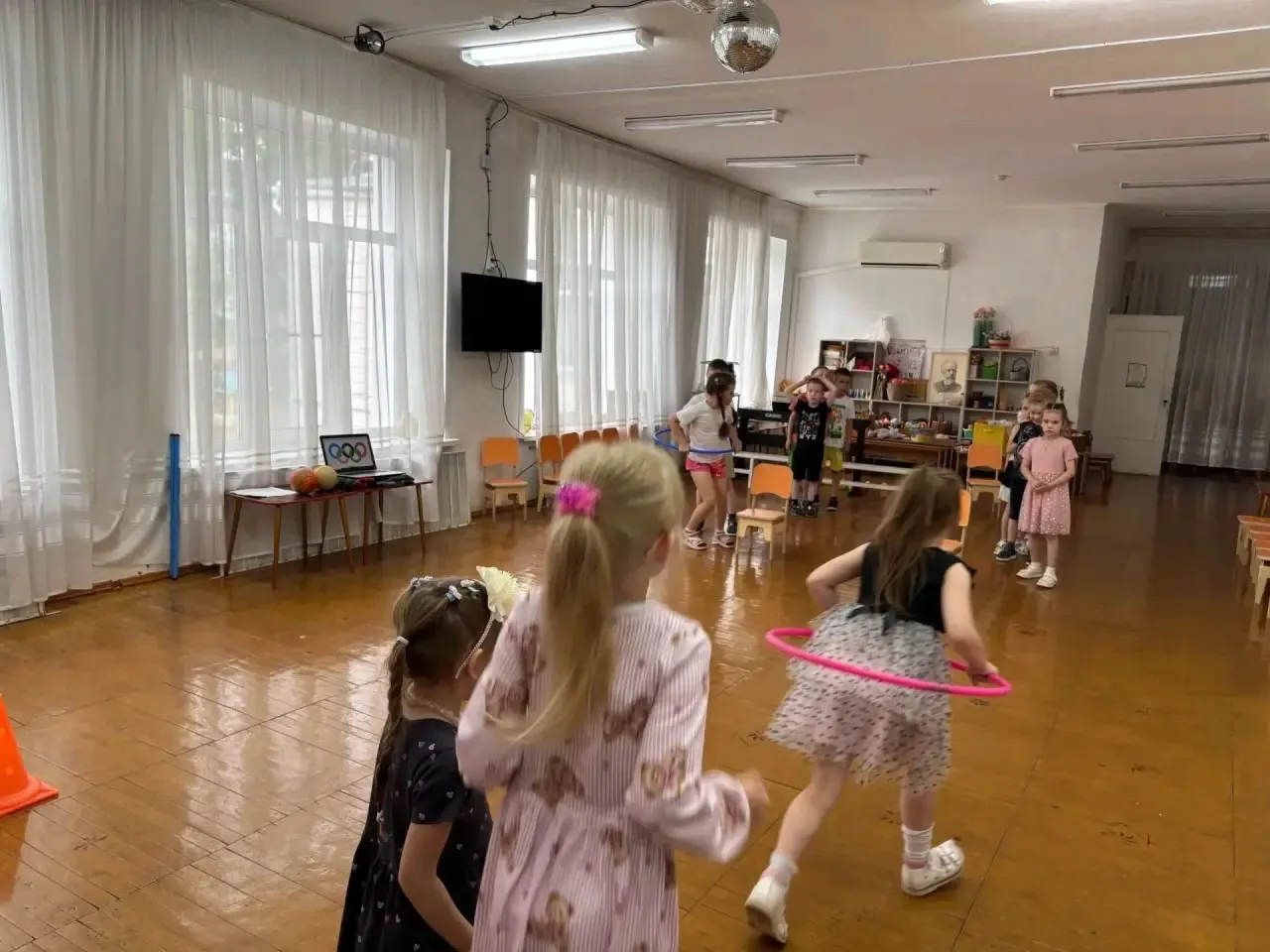 #праздники сегодня
Международный Олимпийский день! 🏅

В Международный Олимпийский день, ребята стар
