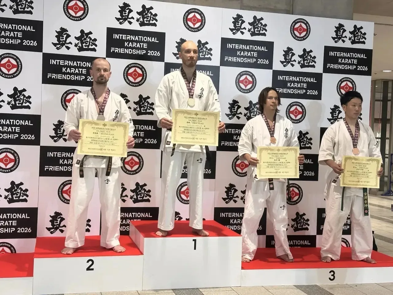 🌏 Чемпионат Мира по киокусинкай-каратэ  С гордостью сообщаем о блестящем выступлении нашего педагога