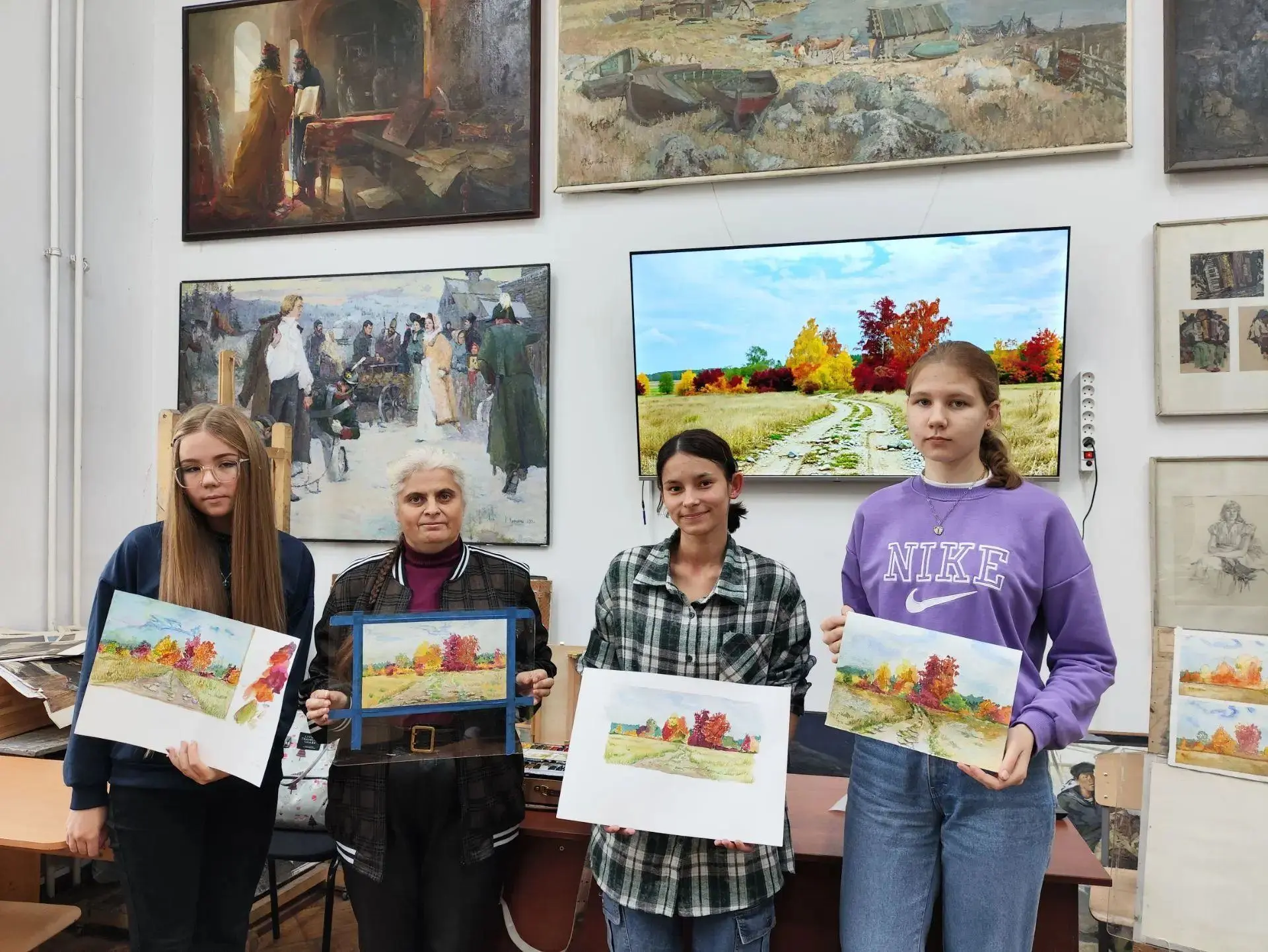 🍁Мастер‑классы «Осенний пейзаж» в ПХУ: учимся акварельной живописи по Пушкинской карте