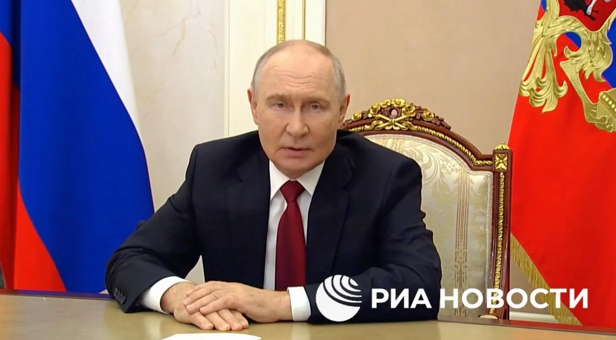 Владимир Путин: Убежден, что победу на выборах одержат настоящие патриоты.
