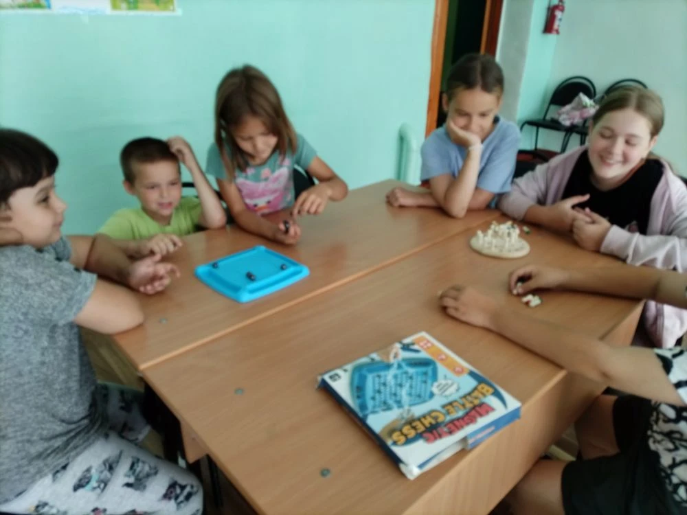 День настольных игр на досуговой площадке!

Сегодня на нашей площадке настоящий праздник живого обще