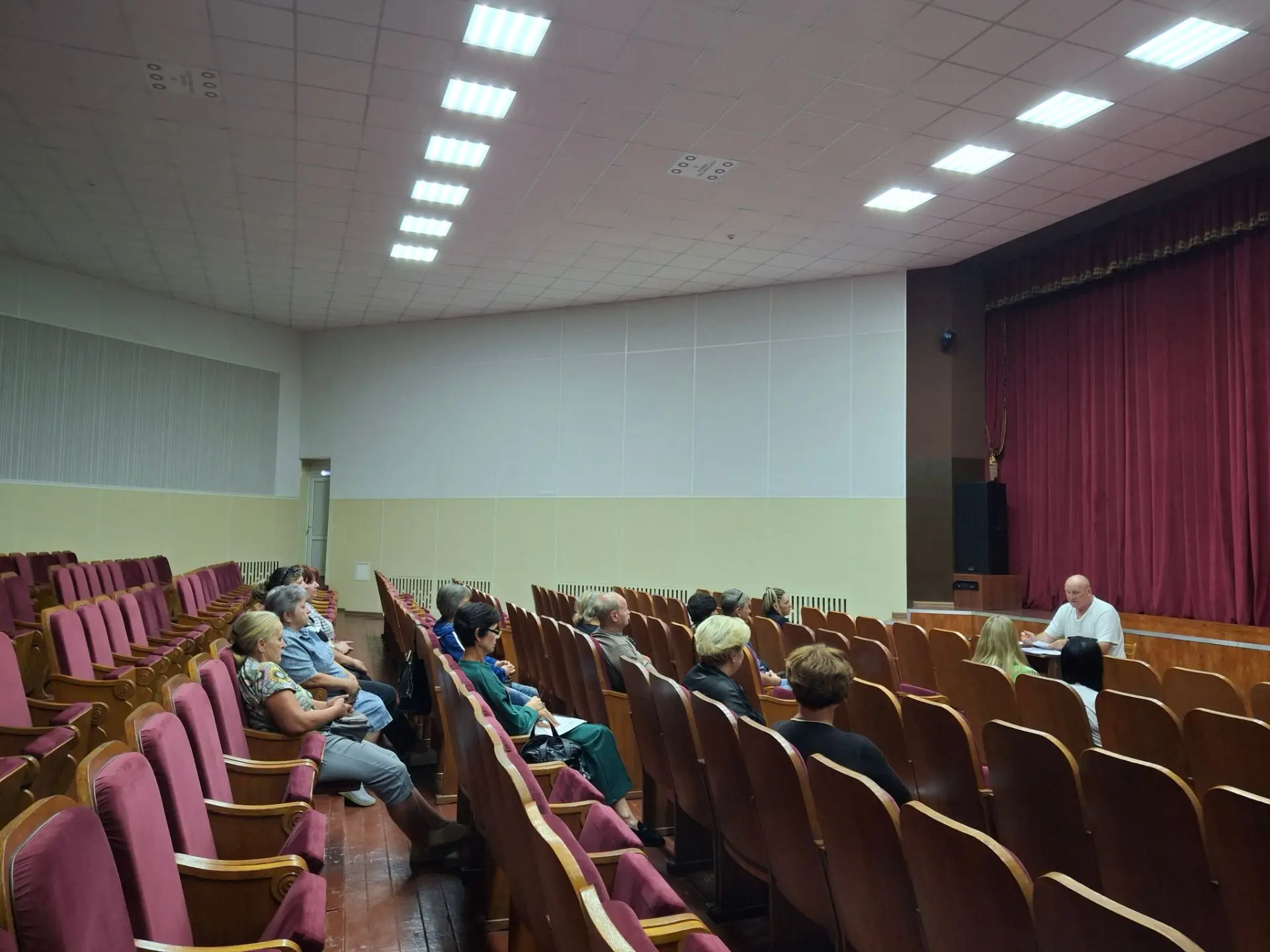В КДЦ Токаревского МО прошло оперативное совещание по текущим вопросам организации рабо...
