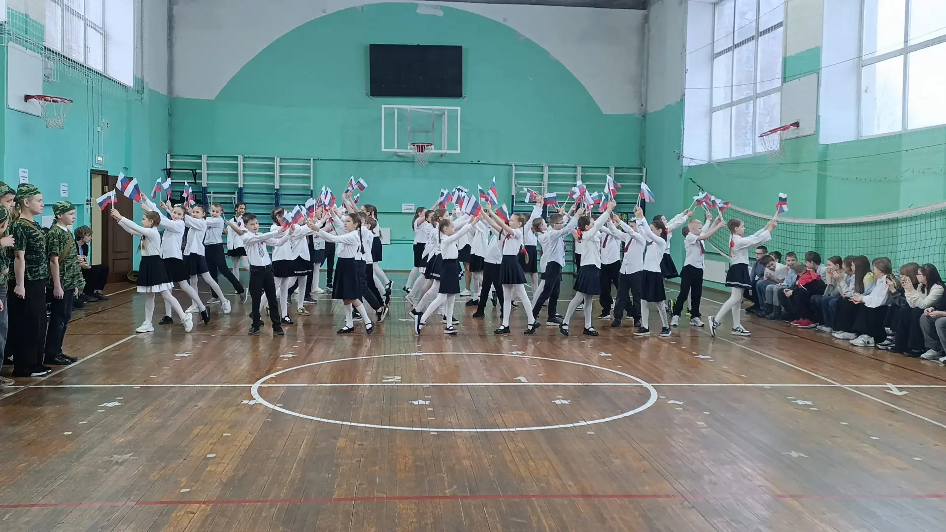 Это было мощно! 🇷🇺💥  Сегодня в нашей школе прошёл отборочный этап легендарной военно-патриотической 