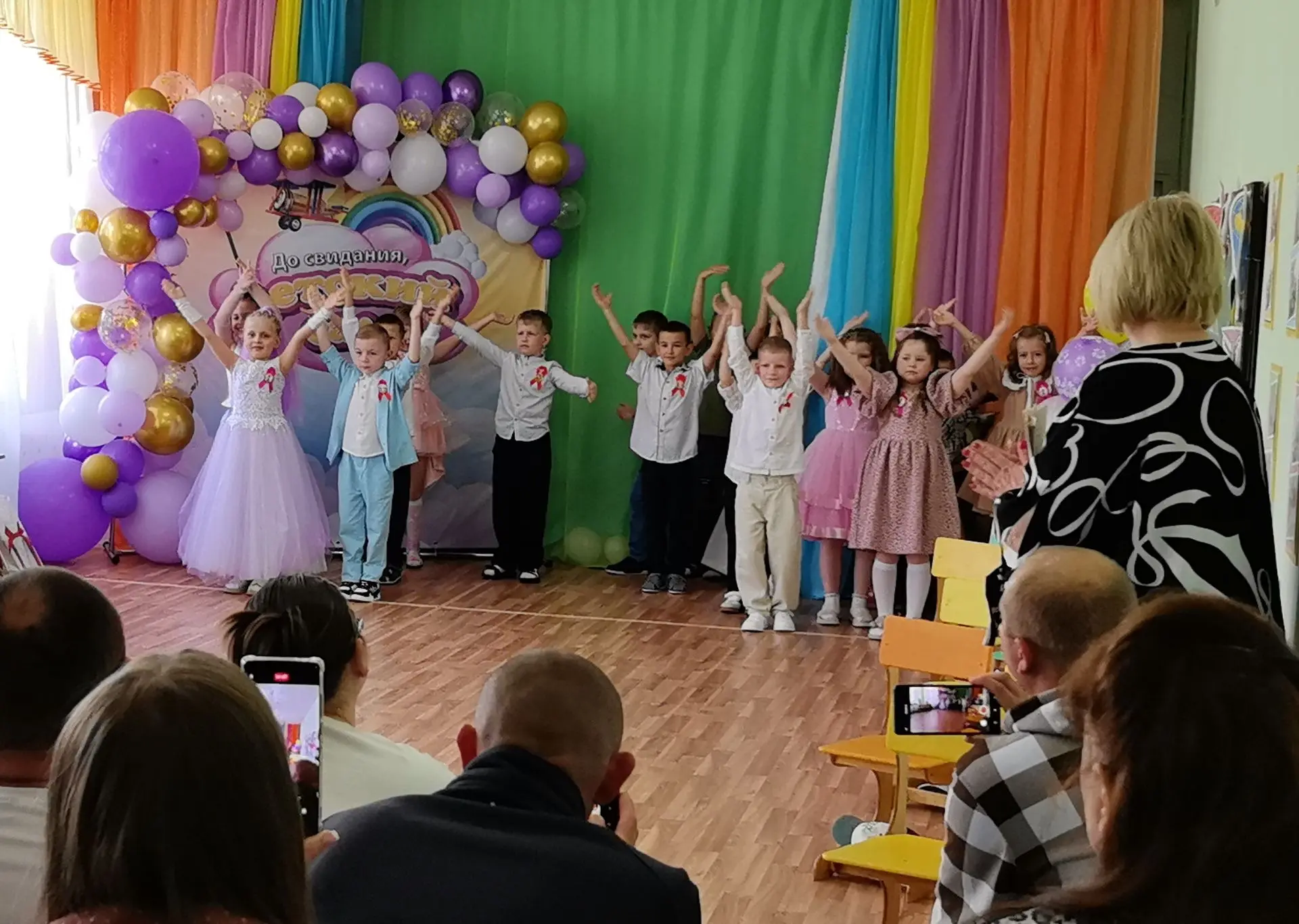 В стиле трендов: звёздочки нашего сада зажглись на выпускном!»
Вот уже который год мы стараемся идти