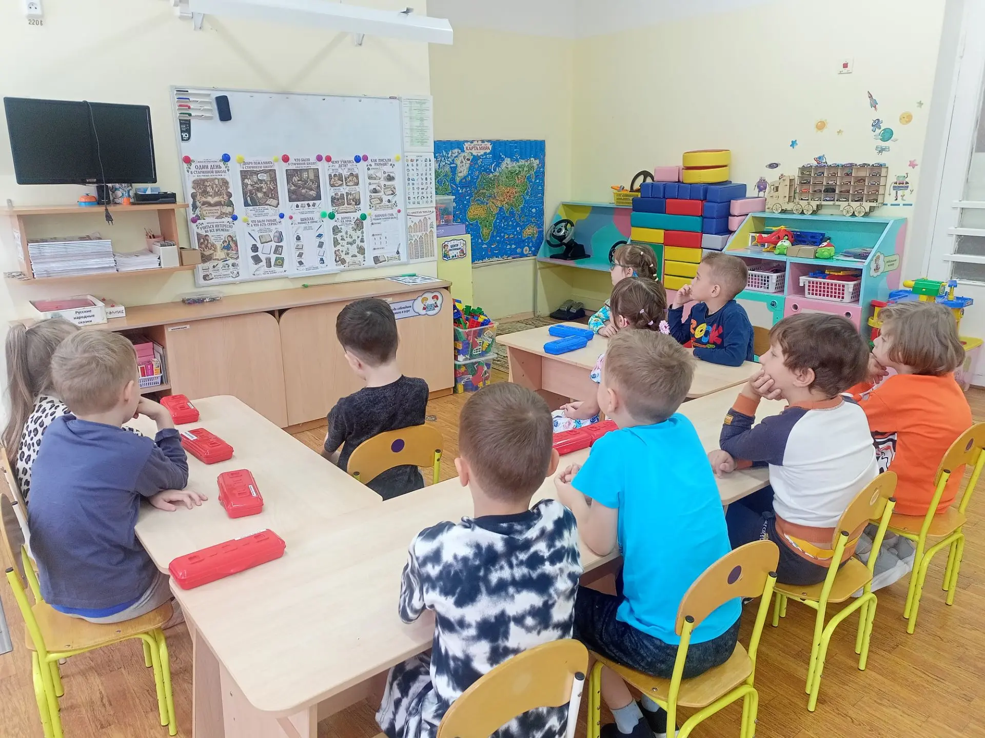 🎉 Международный день распространения грамотности в детском саду «Надежда»! 🎉8 сентябр...