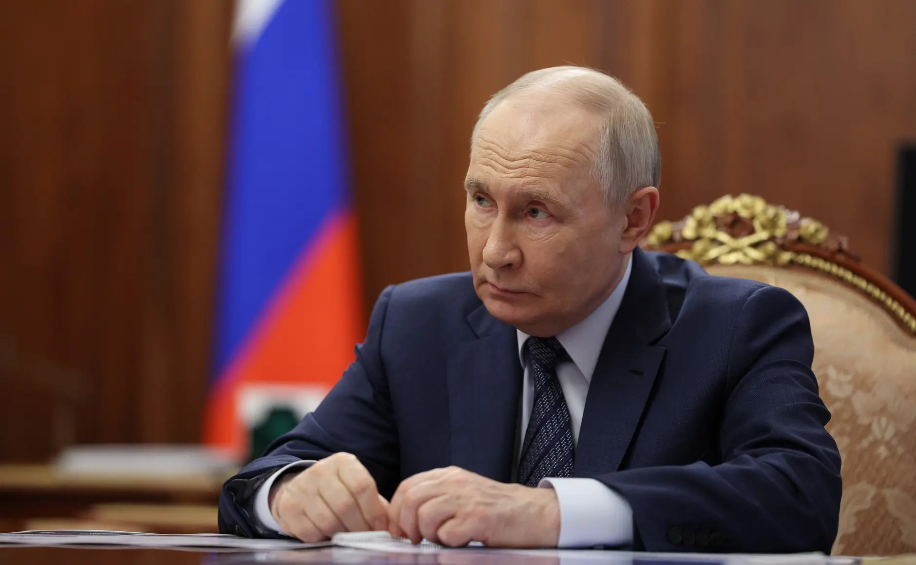 Россия строит будущее: первые вагоны для ВСМ уже готовы

На встрече с Президентом России министр тра