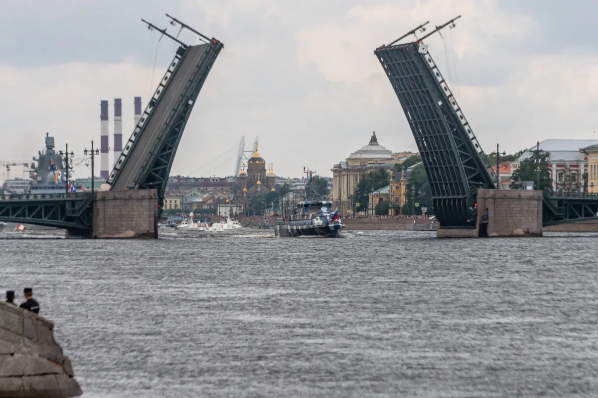 7 новостей дня от МР7

📌 Поступающим посоветовали заранее подать документы в вузы на фоне перебое
