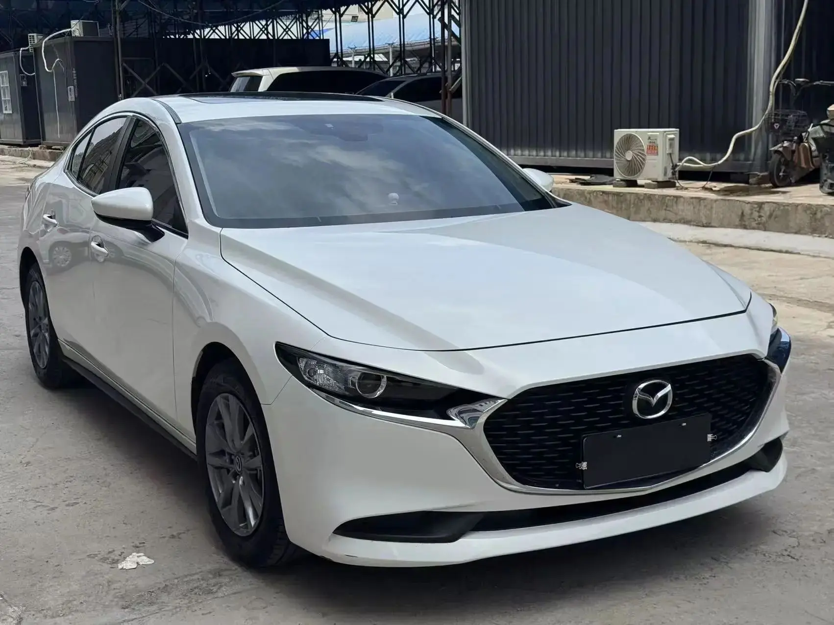 Mazda 3 2021 год