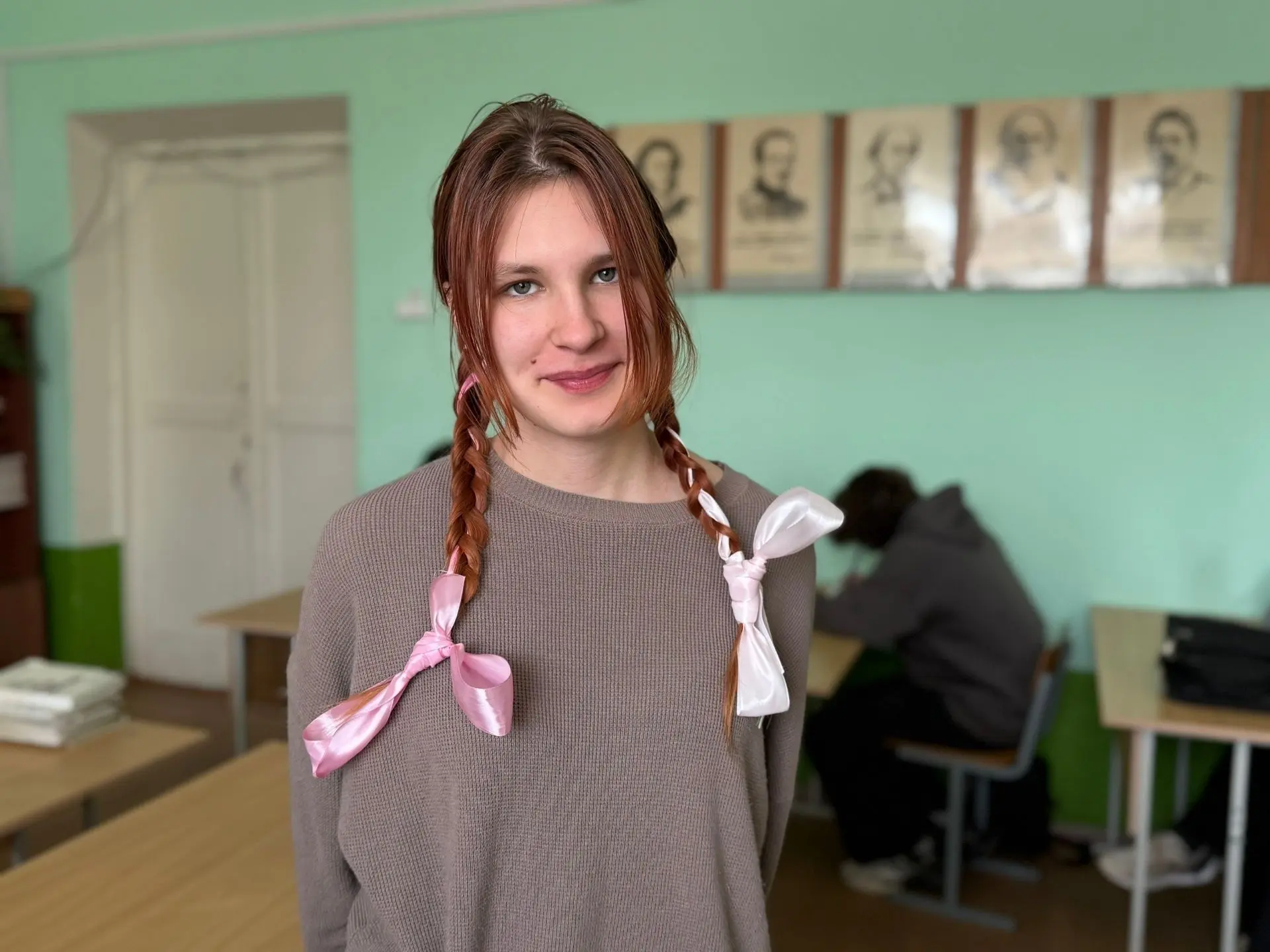 👱🏻‍♀«Девица — краса с косами и бантами»