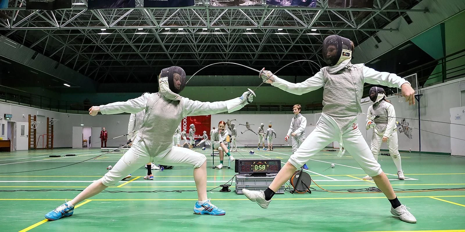 🤺 В Москве работает шесть спортивных учреждений, где дети могут заниматься фехтованием...
