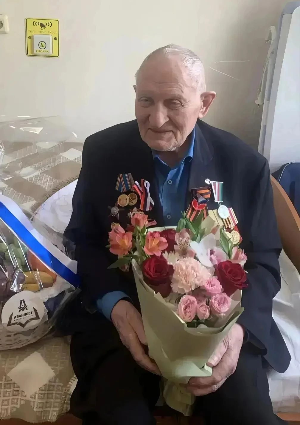👏 Ветеран Великой Отечественной войны Александр Дикарев отмечает 102 день рождения