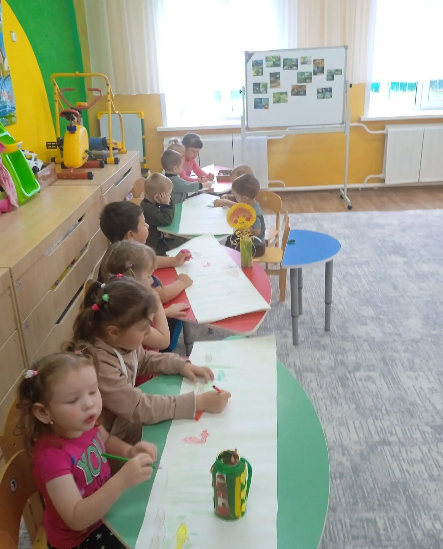 Занятие в детском саду на тему «Подводный мир» — это комплексное познавательное и творческое занятие