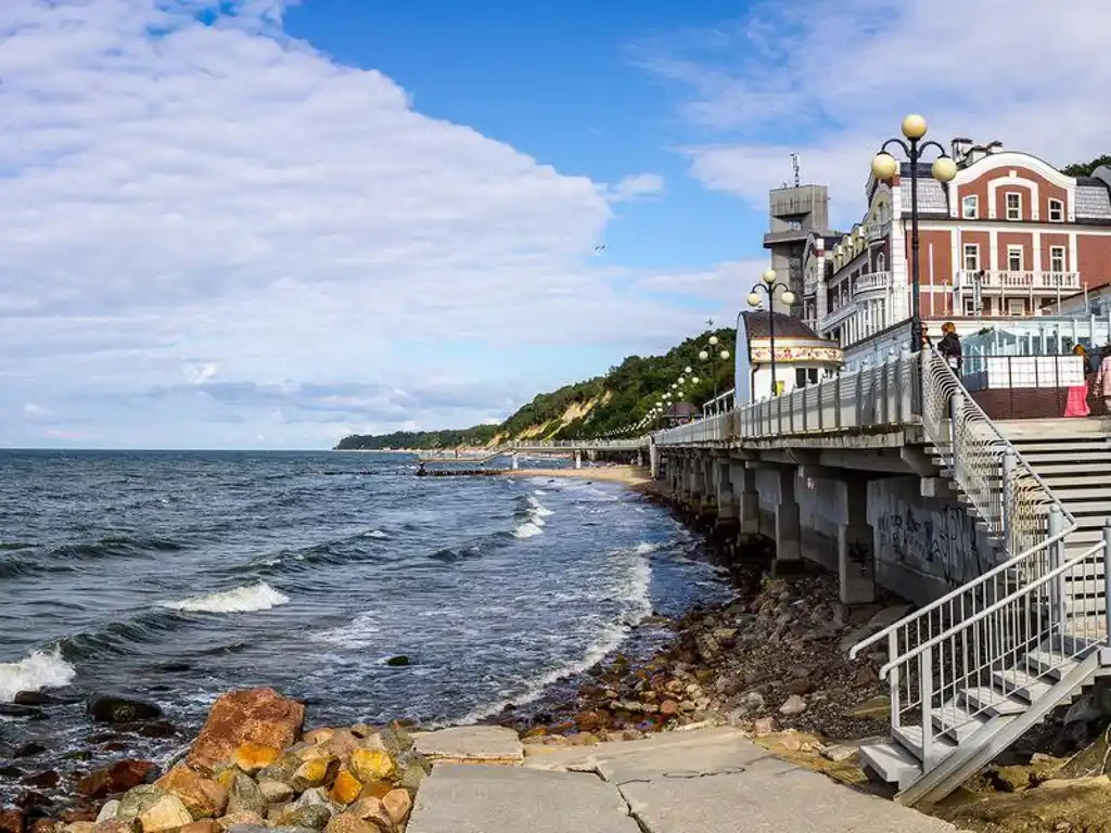 Лето в Калининграде — это аромат моря, янтаря и старинных улочек.