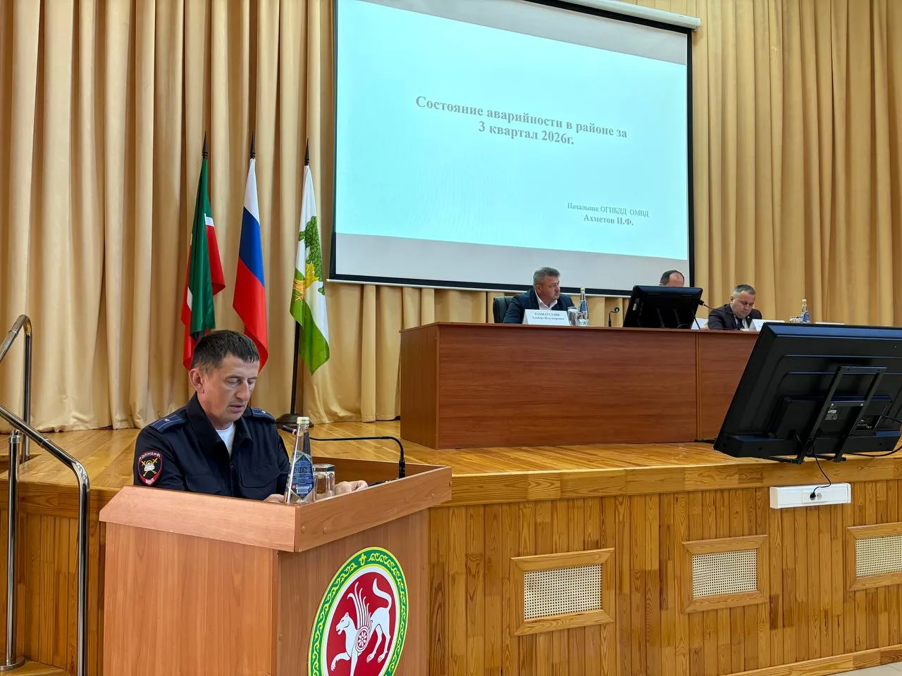 Провели расширенное заседание комиссии по обеспечению безопасности дорожного движения К...
