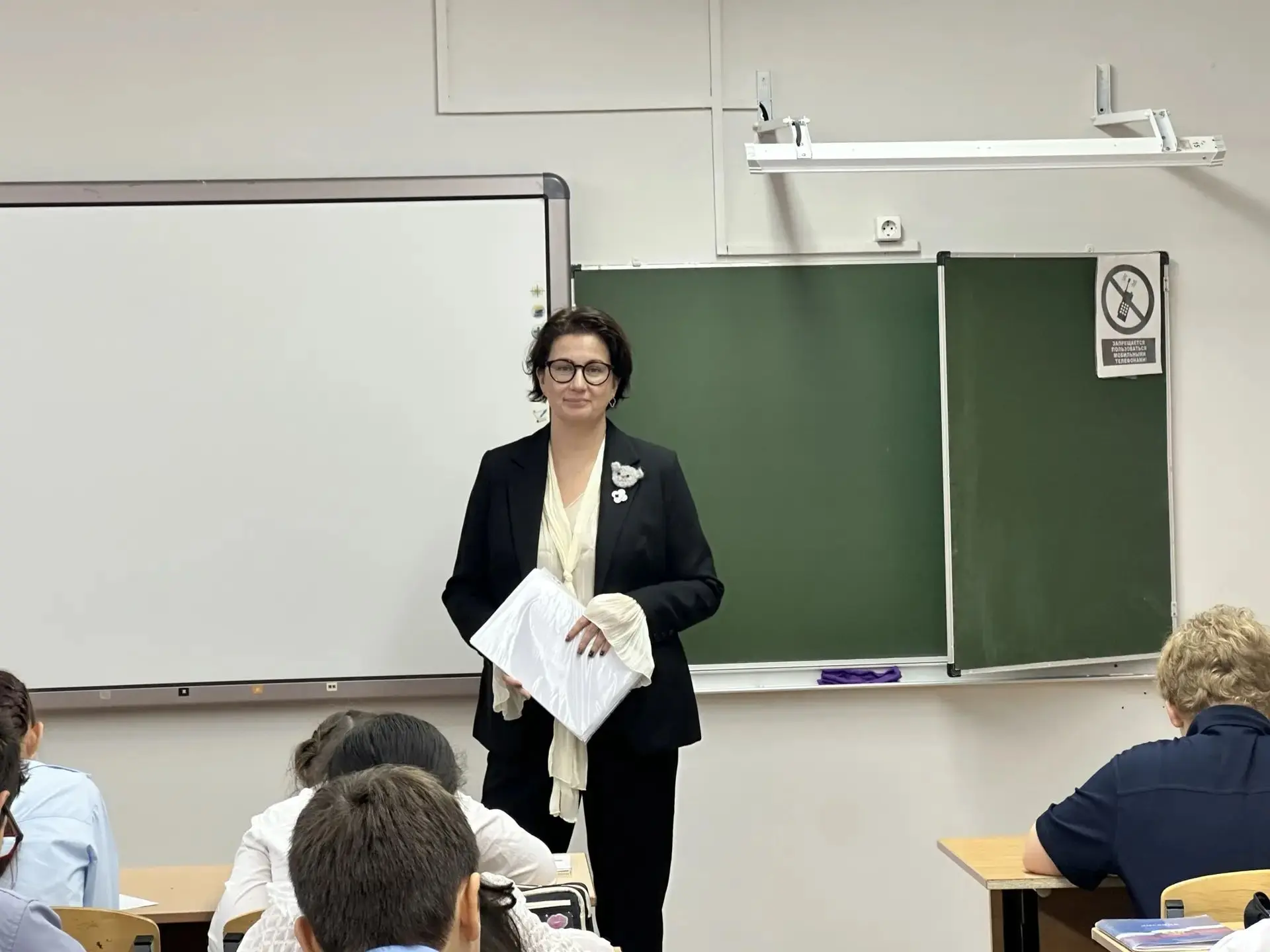 🎓 Пятый класс: Как поддержать ребёнка в период адаптации при переходе в среднее звено