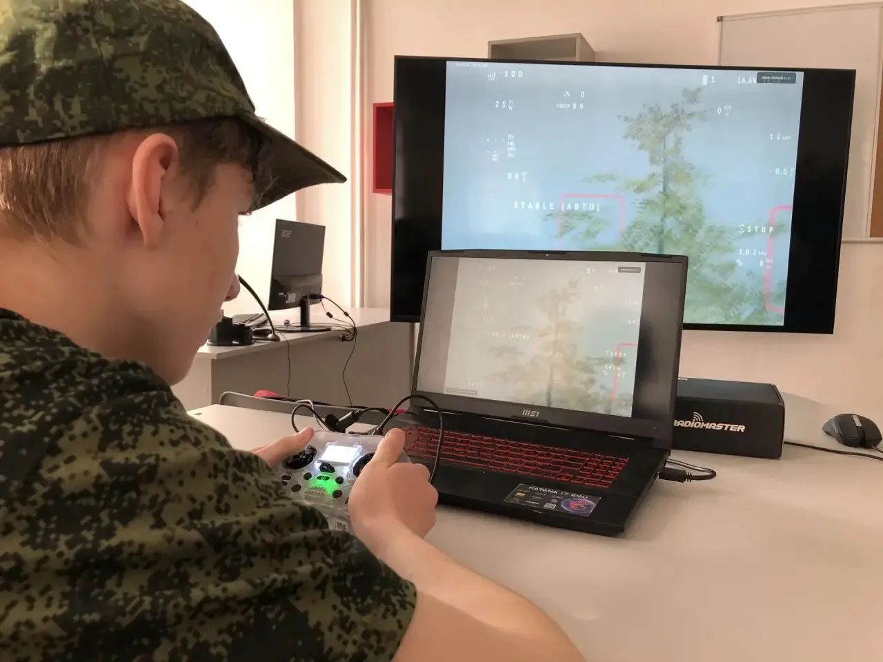 🇷🇺Сегодня хочу поговорить о том, что значит быть гражданином — не на словах, а на деле. Часто мы вос