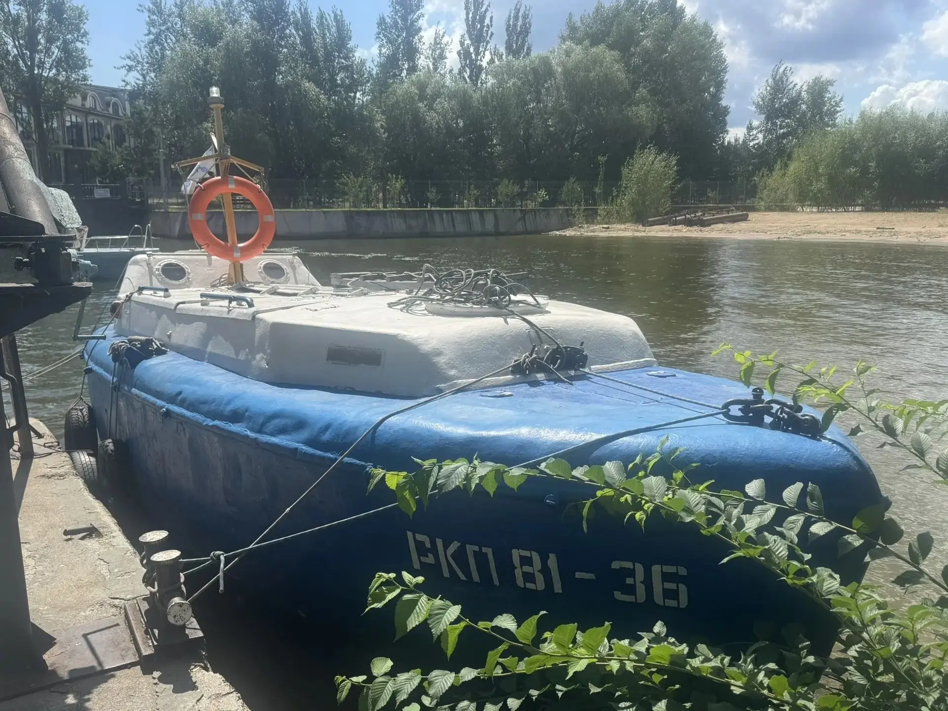 Судно — для юных речников!

"Детский морской центр им. Героя Советского Союза Е. А. Никонова" получи