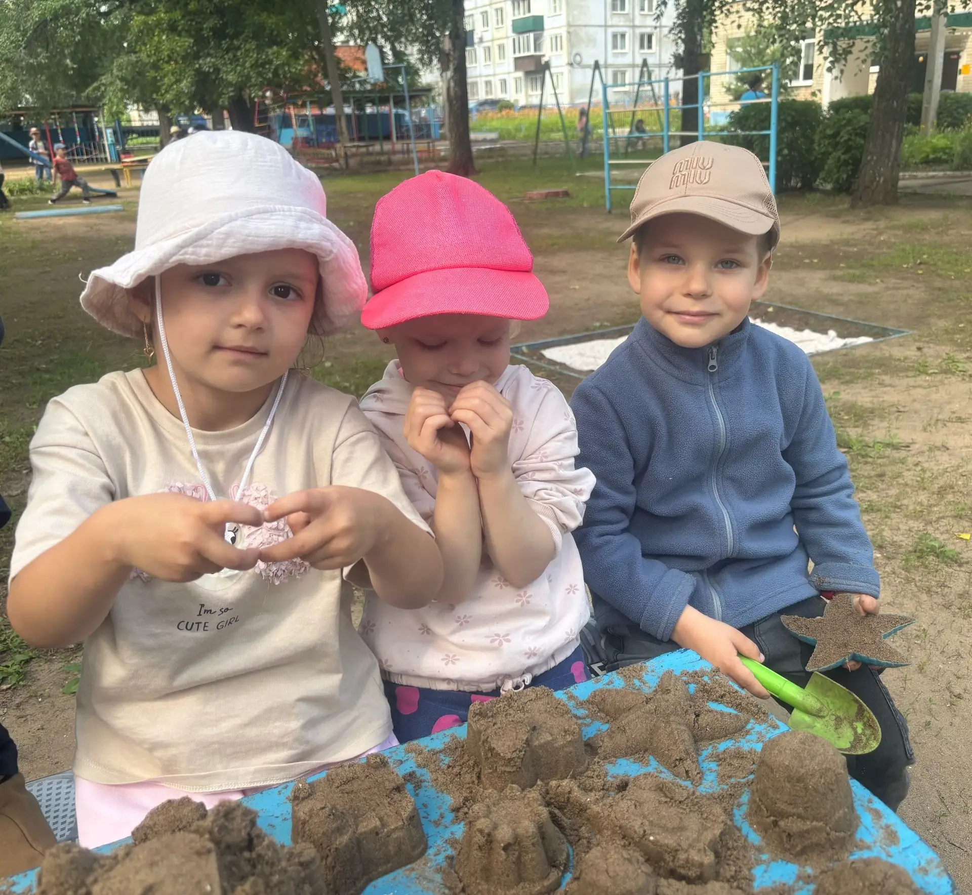 «Игры с песком» в средней группе комбинированной направленности N3, Шевченко,12.
Лето дарит детям ст