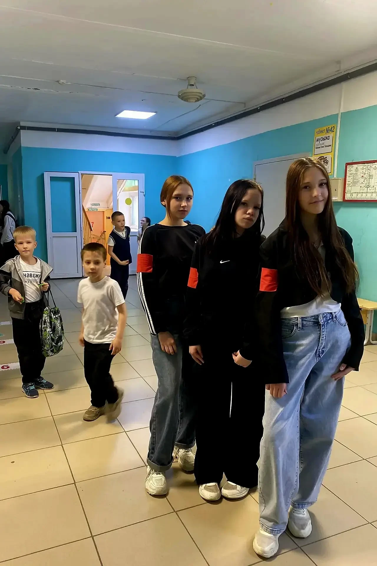 В целях профилактики детского травматизма и формирования культуры безопасного поведения в школе 15.0