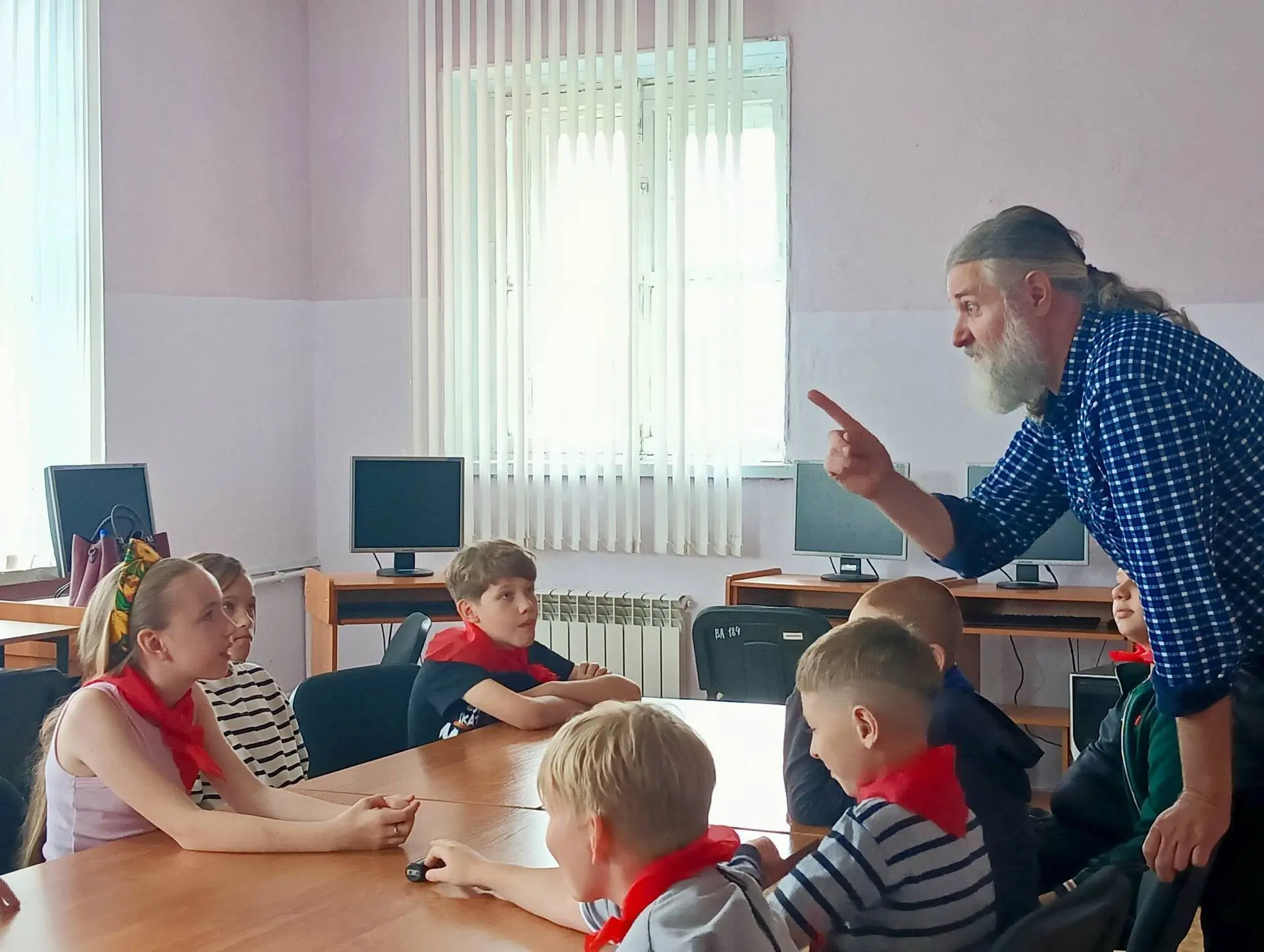 8 июля наши ребята отправились в настоящее путешествие сквозь время — они посетили МАУДО «ЦДО» -исто