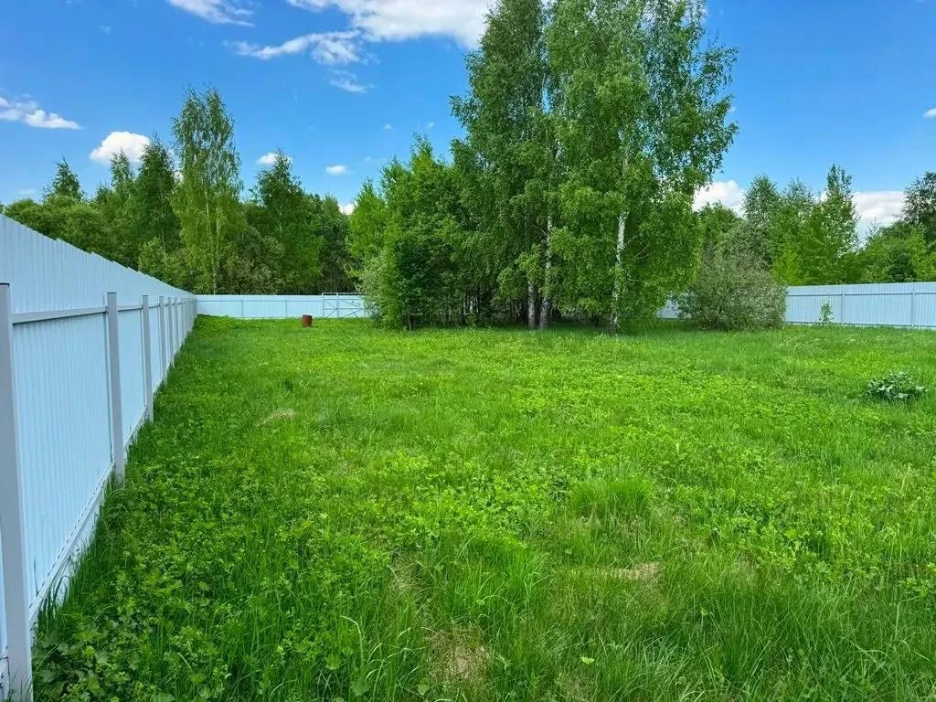 Продаю земельный участок 13,8 соток, расположенный по адресу: Тверская область, Кимрски...