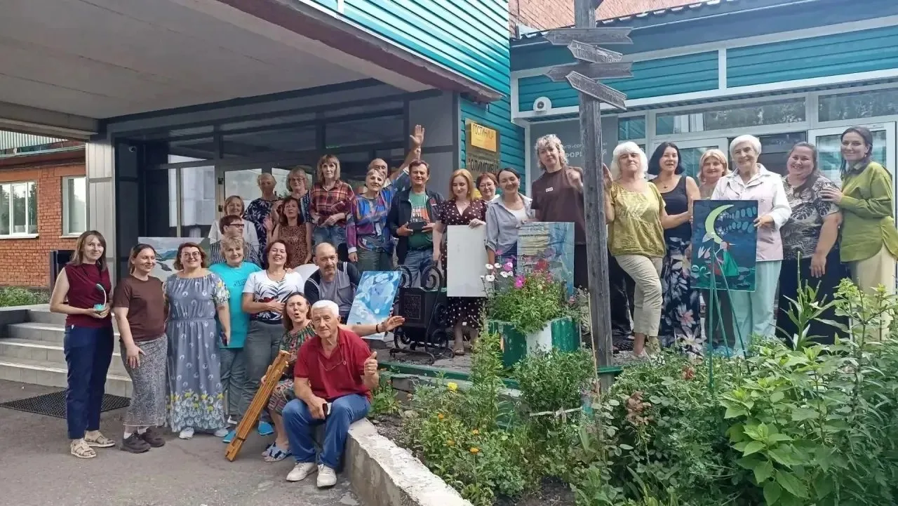 В Мысках состоялось открытие регионального пленэра художников «Легенды Горной Шории»

В семинаре по 