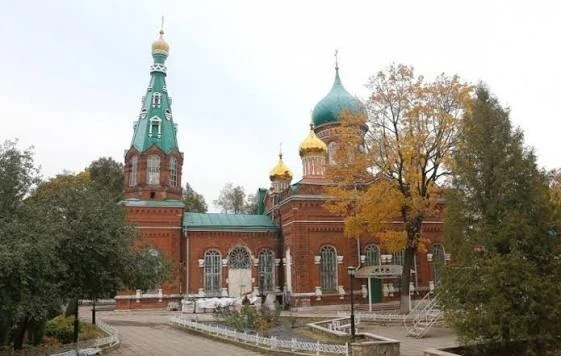 ⛪ Храм Двенадцати Святых Апостолов — тихое место с особой атмосферой