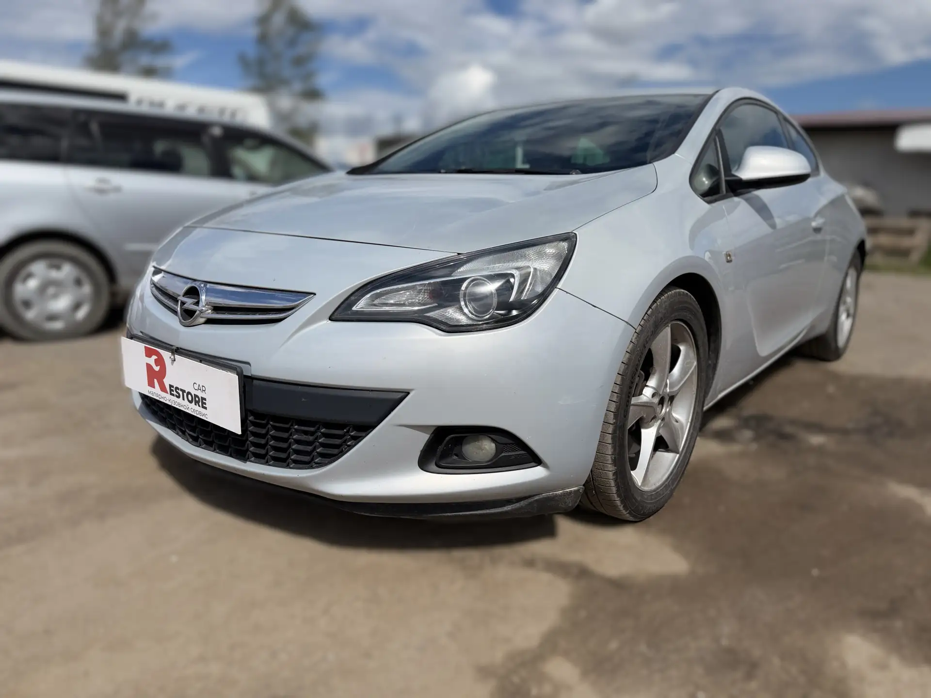 🚘 Opel Astra GTC