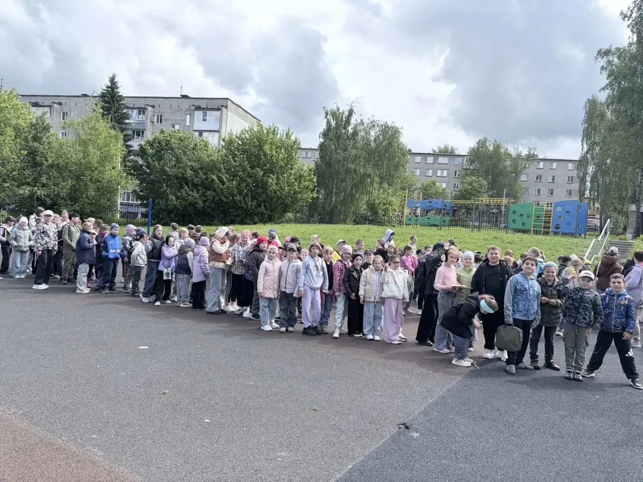 Антитеррористические учения прошли сегодня в нашей школе