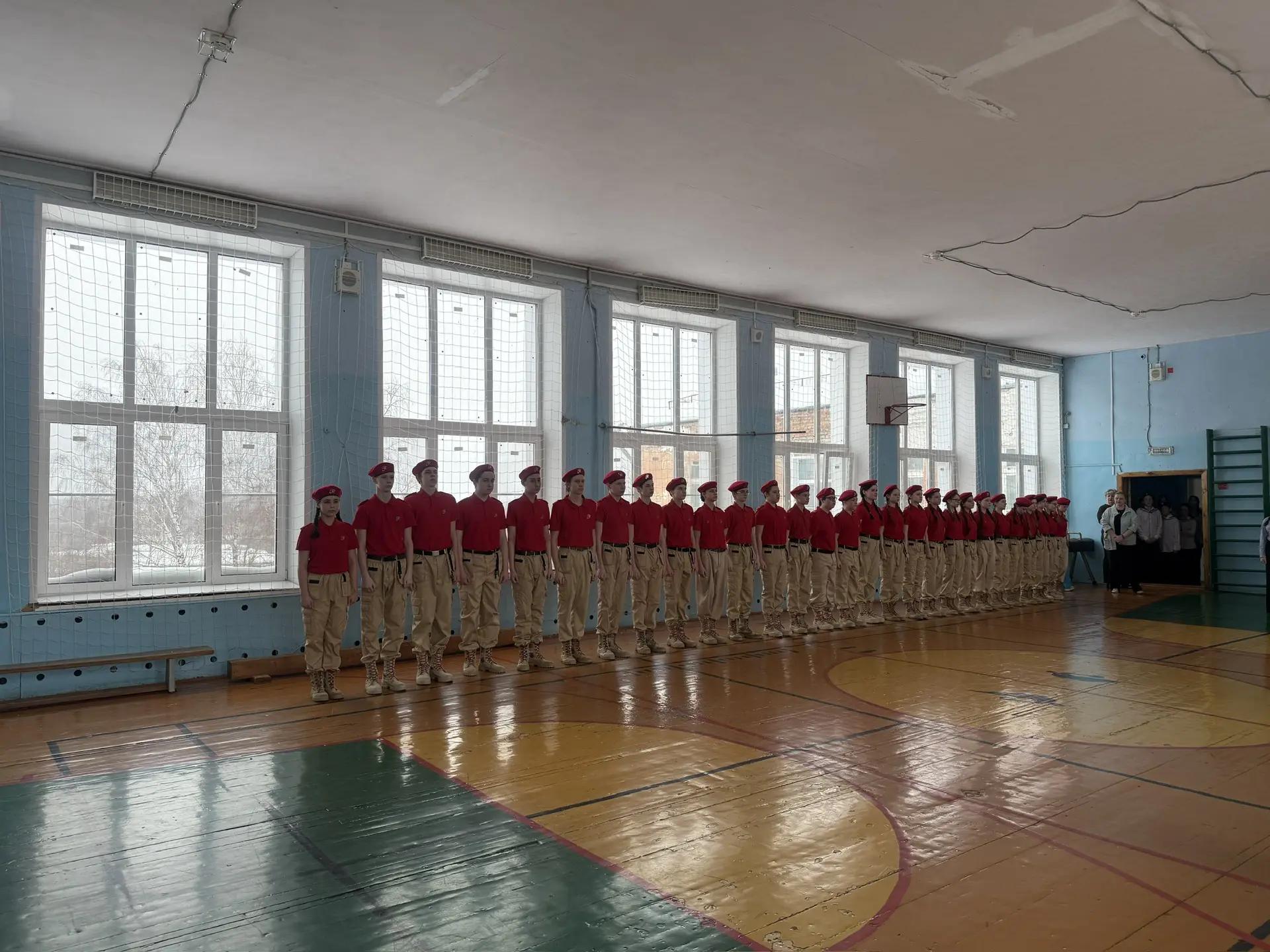 🔥В нашей школе прошел смотр строя и песни «Будущие воины»  Сегодня наша школа стала местом настоящег